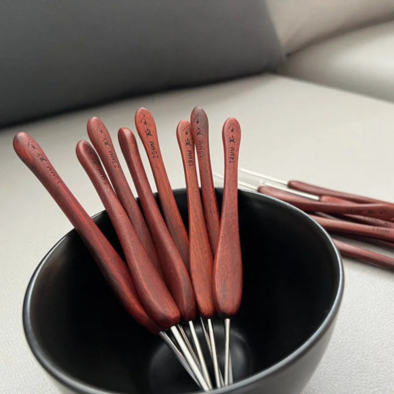 Sandalwood Handle Aluminum Crochet Hooks